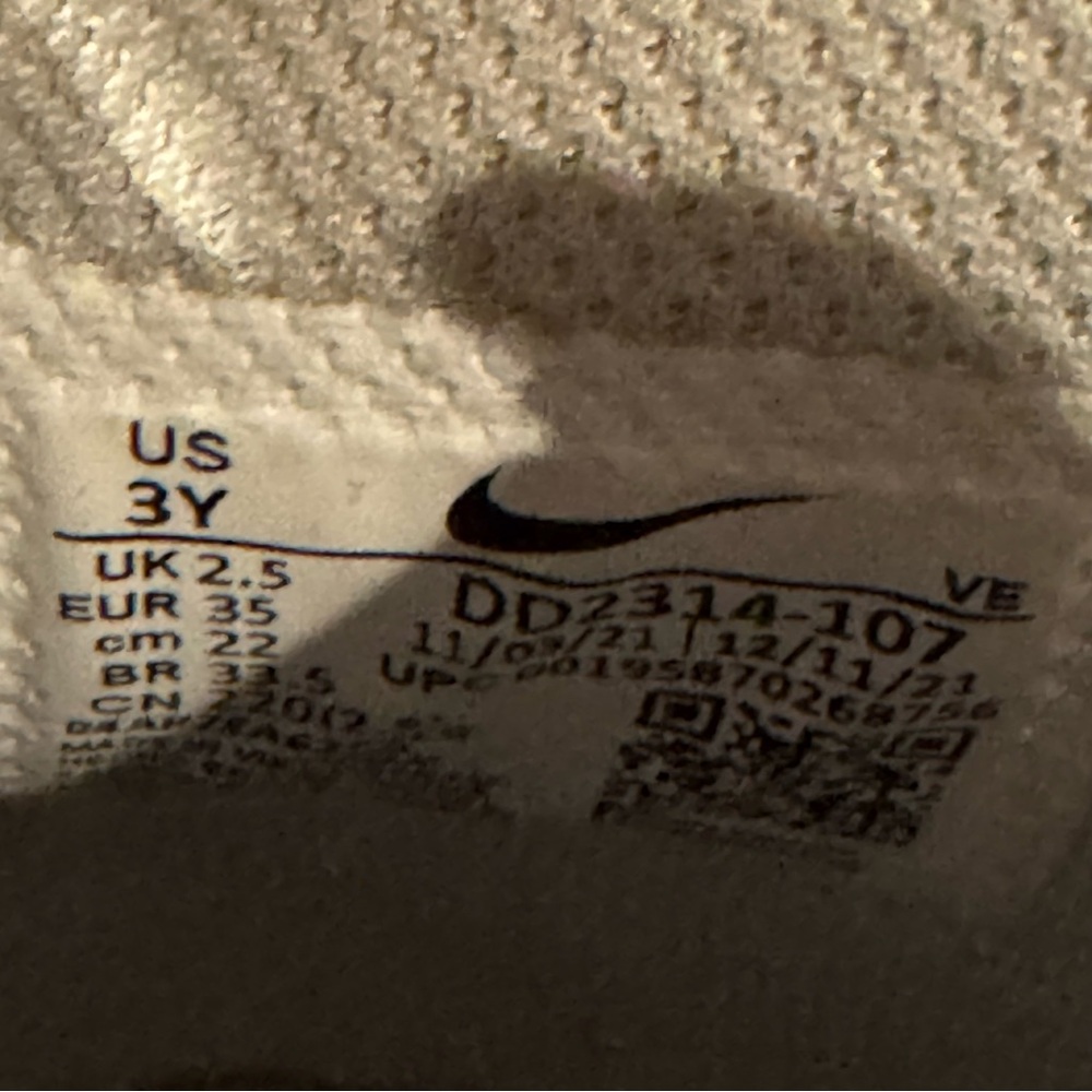 Nike Dunk High White Gray Purple Athletic Leather Shoes Sneakers Size 3Y - Picture 7 of 7